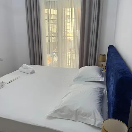 Jona Lovely Center Of Tirana! Apartment *